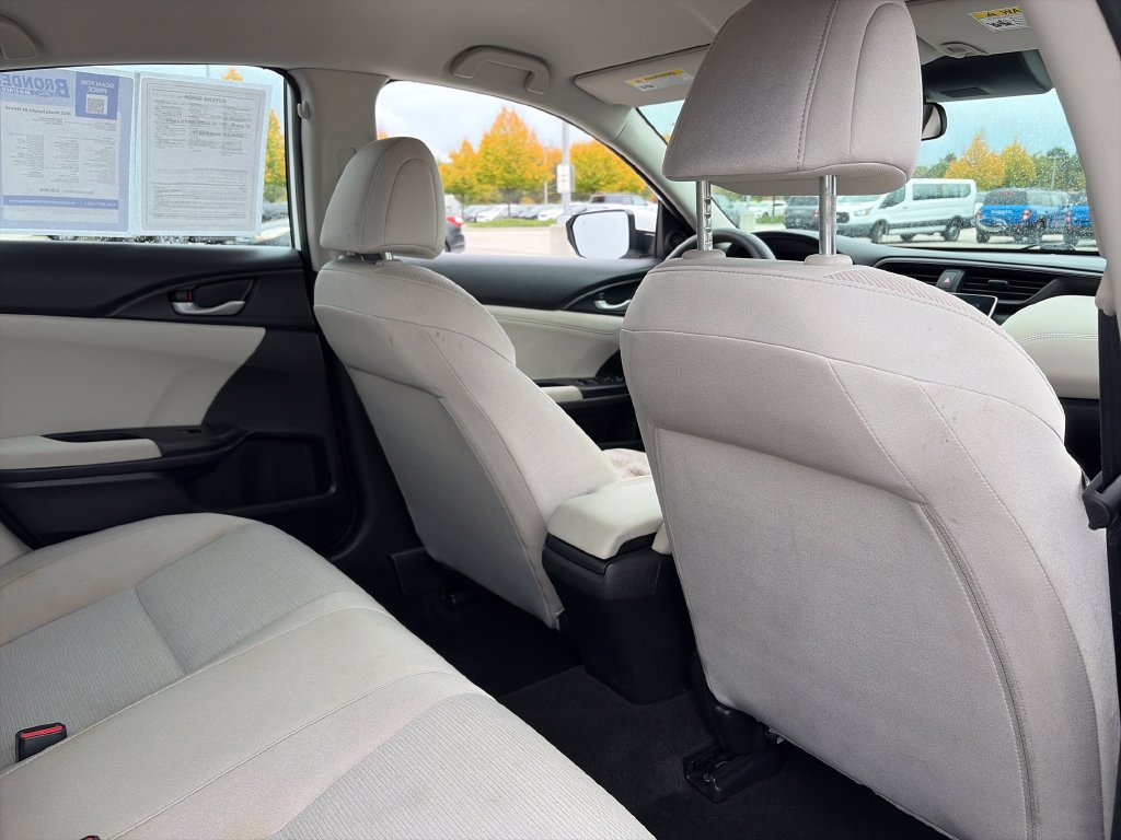 Used 2021 Honda Insight EX image 29
