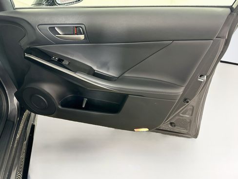 Used 2024 Lexus IS 350 F Sport RWD image 32
