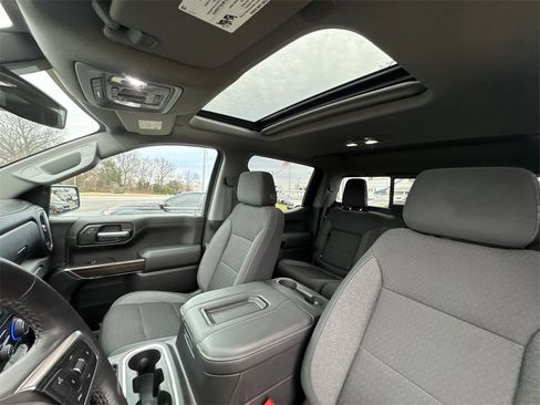 Used 2020 Chevrolet Silverado 1500 RST image 22