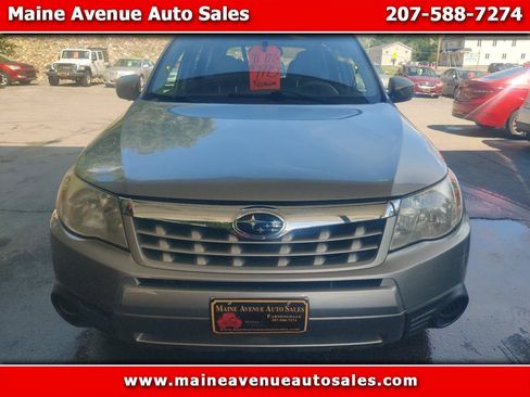 Used 2011 Subaru Forester 2.5X Premium w/ All-Weather Pkg AWD/4WD image 1