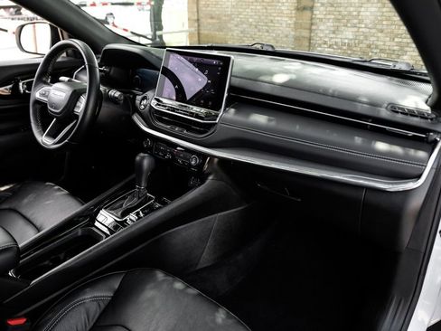 Used 2022 Jeep Compass High Altitude image 24