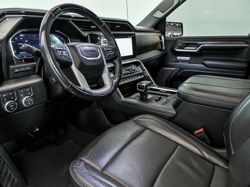 Used 2024 GMC Sierra 1500 Denali AWD/4WD image 13