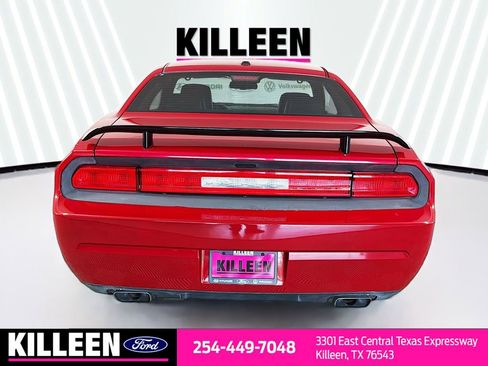 Used 2011 Dodge Challenger image 7