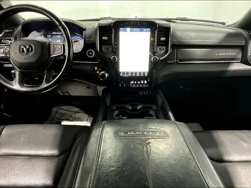 Used 2022 RAM 1500 Limited w/ Body-Colour Bumper Group AWD/4WD image 7