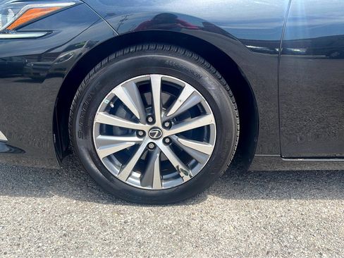 Used 2019 Lexus ES 350 w/ Luxury Package image 27