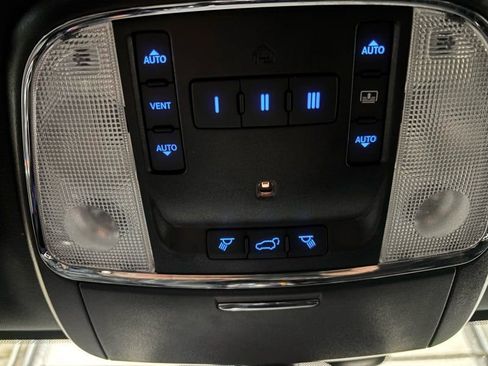 Used 2021 Jeep Grand Cherokee Trailhawk w/ Trailhawk Luxury Group image 15