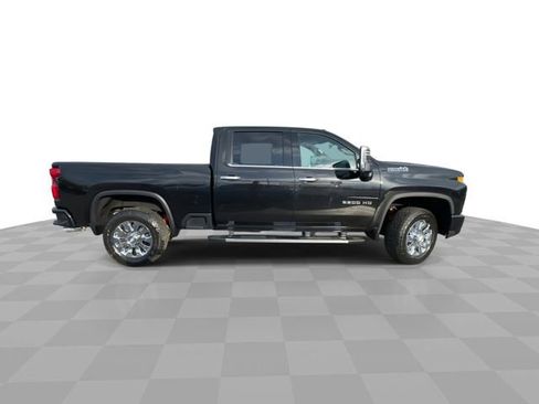 Used 2023 Chevrolet Silverado 2500 High Country w/ Z71 Off-Road Package AWD/4WD image 9