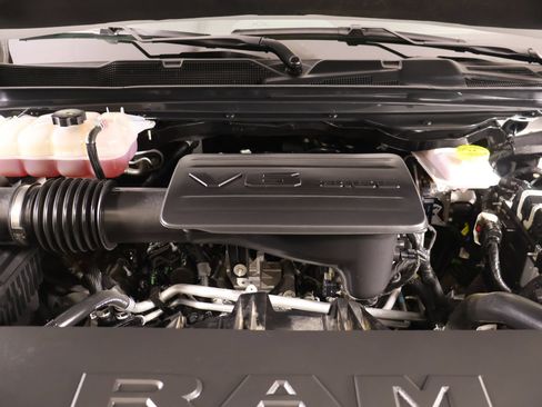 Used 2025 RAM 1500 Tradesman RWD image 17