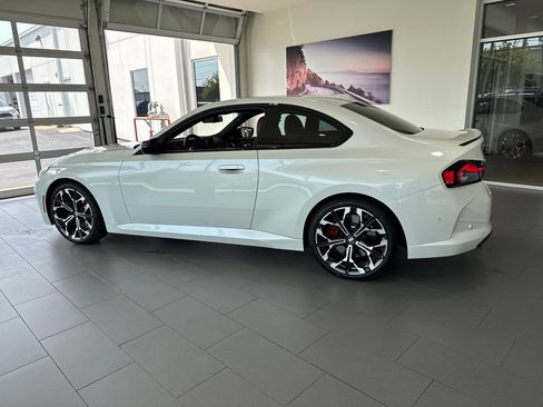 Used 2025 BMW M240i xDrive Coupe w/ Premium Package AWD/4WD image 5