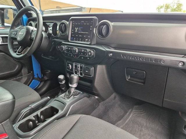 Used 2023 Jeep Wrangler Unlimited w/ Cold Weather Group AWD/4WD image 22