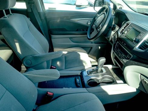 Used 2018 Honda Pilot LX image 8