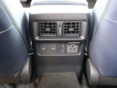 New 2026 Toyota 4Runner Platinum AWD/4WD image 26
