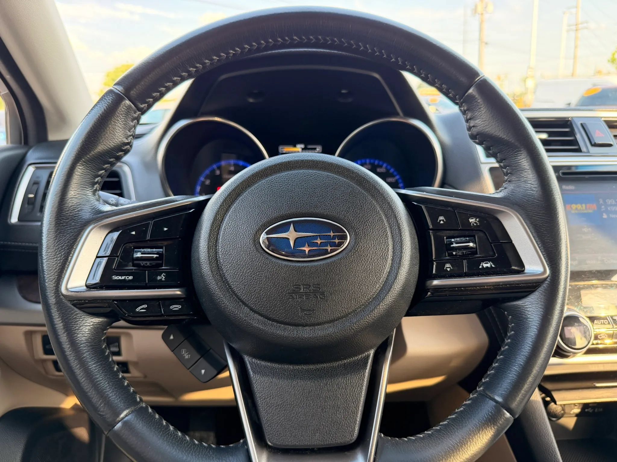 Used 2019 Subaru Outback 3.6R Limited AWD/4WD image 27