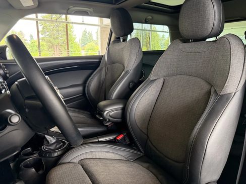 Used 2015 MINI Cooper S FWD image 18