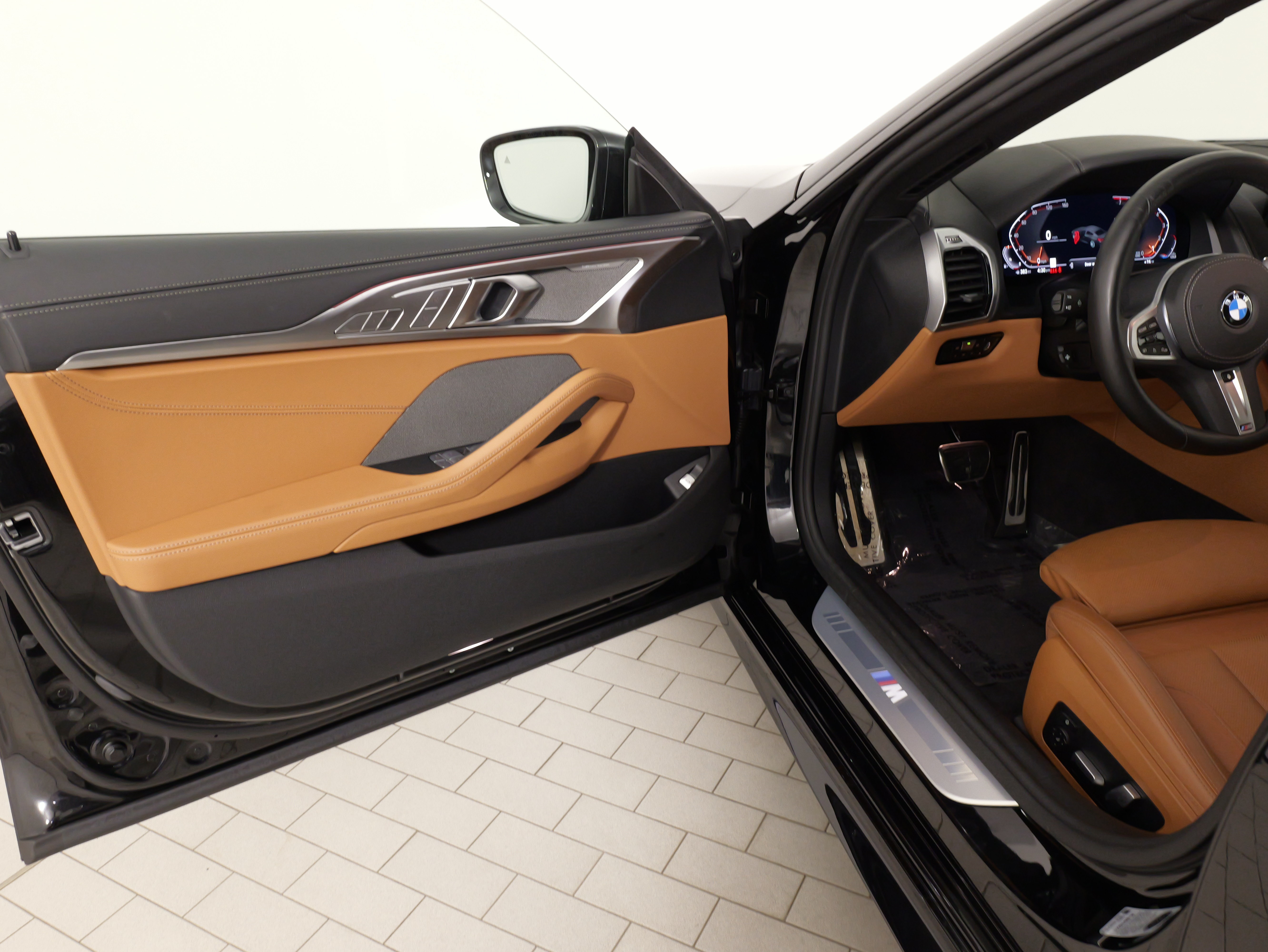 Used 2024 BMW 840i xDrive w/ Driving Assistance Package AWD/4WD image 26