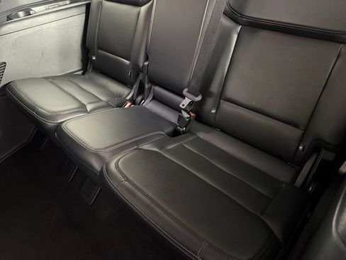 Used 2025 Ford Expedition Platinum AWD/4WD image 29