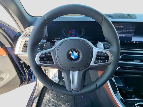 New 2026 BMW X5 xDrive40i w/ M Sport Package image 40