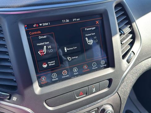 Used 2022 Jeep Cherokee Latitude w/ Trailer Tow Group image 27