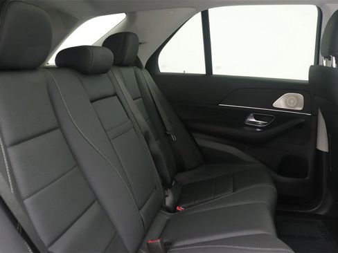 New 2026 Mercedes-Benz GLE 450 4MATIC image 11