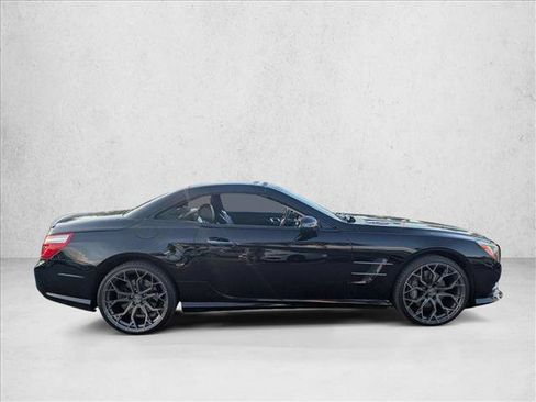 Used 2014 Mercedes-Benz SL 550 image 2