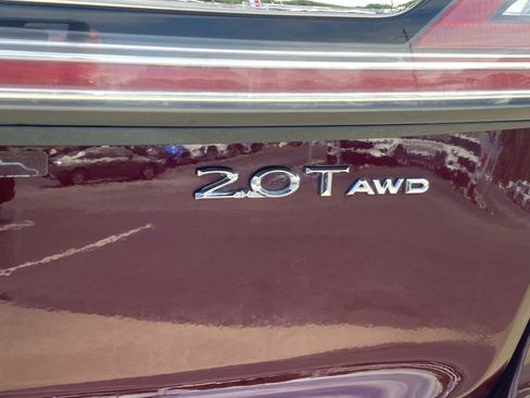 Used 2019 Lincoln Nautilus Reserve AWD/4WD image 6