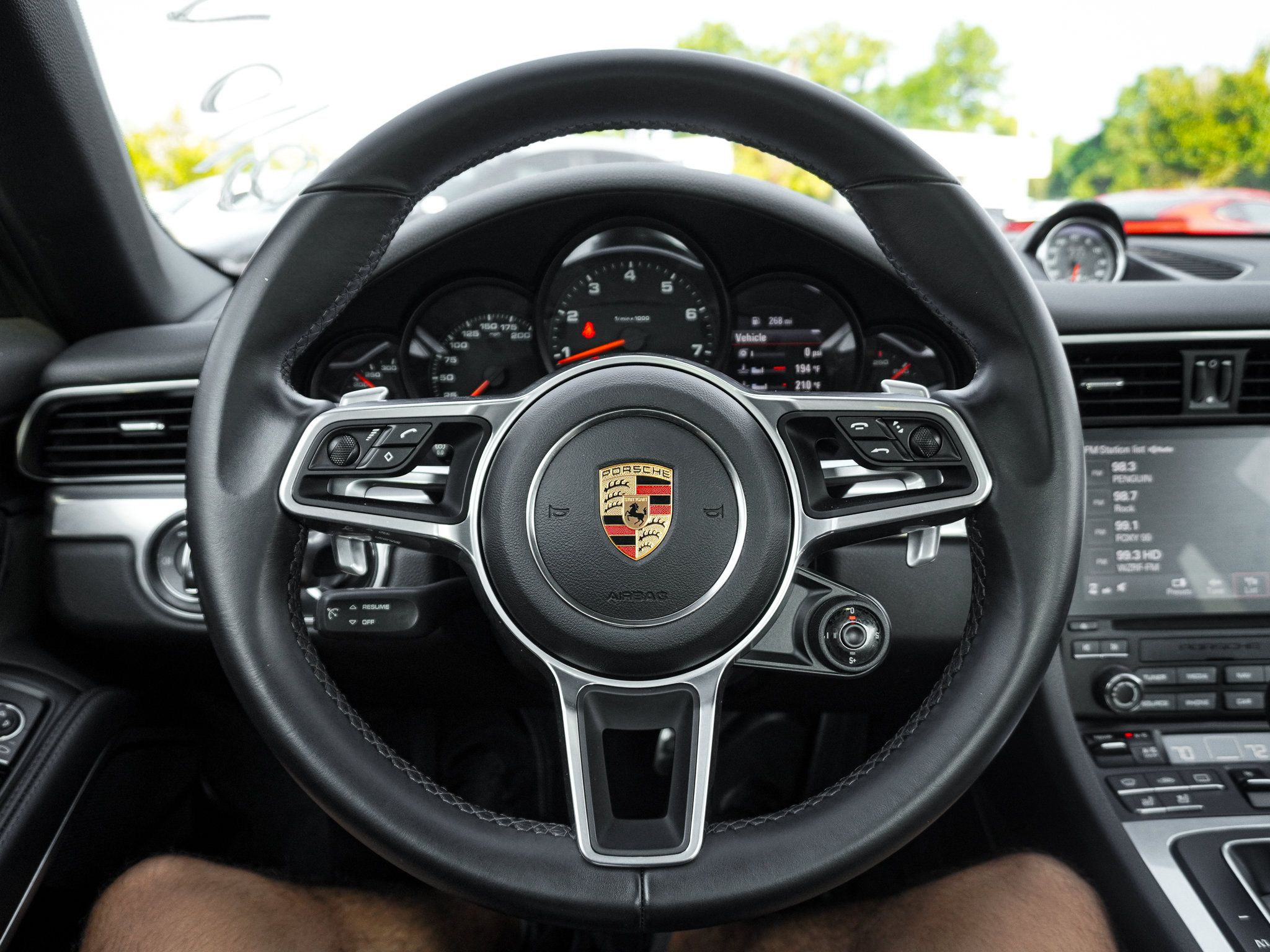 Used 2019 Porsche 911 Carrera RWD image 18