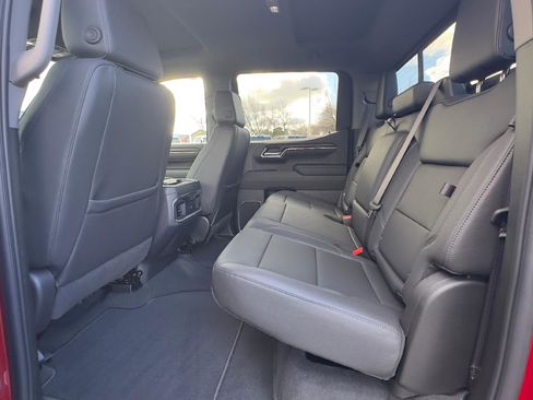 New 2026 GMC Sierra 1500 SLT w/ SLT Premium Plus Package image 9