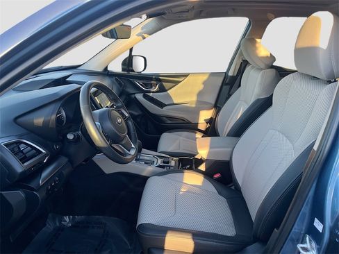 Used 2024 Subaru Forester Premium image 20