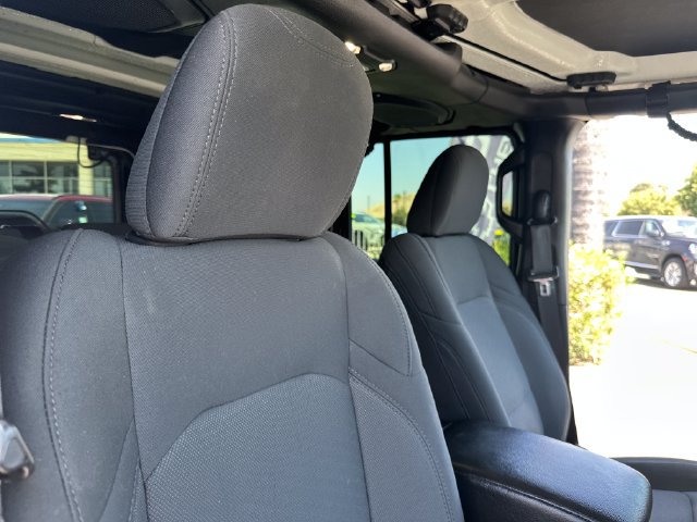 Used 2021 Jeep Wrangler Unlimited Sport AWD/4WD image 34