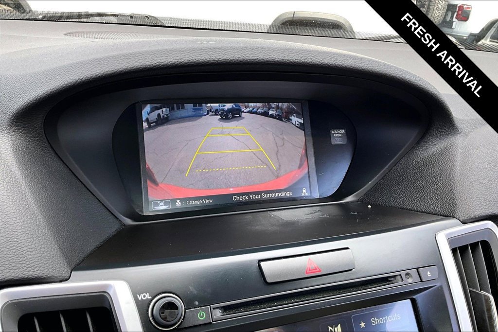 Used 2017 Acura TLX w/ Technology Package FWD image 9