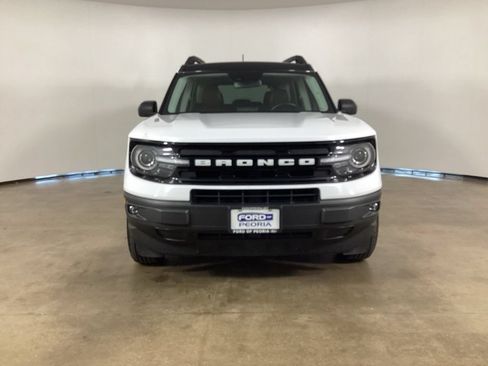 Certified 2023 Ford Bronco Sport Outer Banks w/ Tech Package AWD/4WD image 3