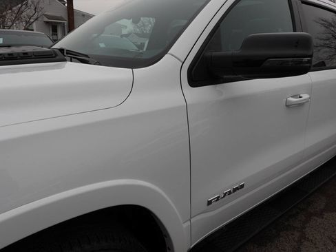 Used 2025 RAM 1500 Laramie w/ Sport Appearance Package AWD/4WD image 8