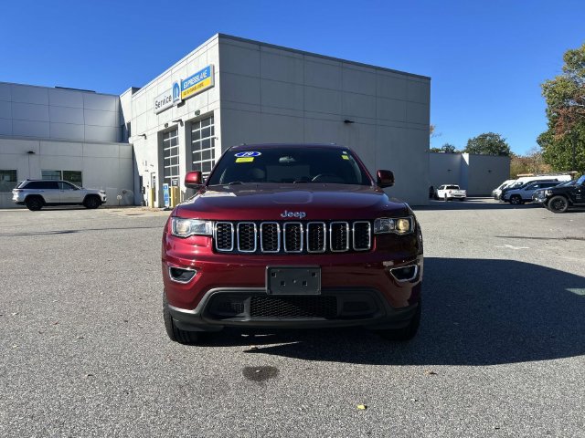 Used 2019 Jeep Grand Cherokee Laredo AWD/4WD image 8