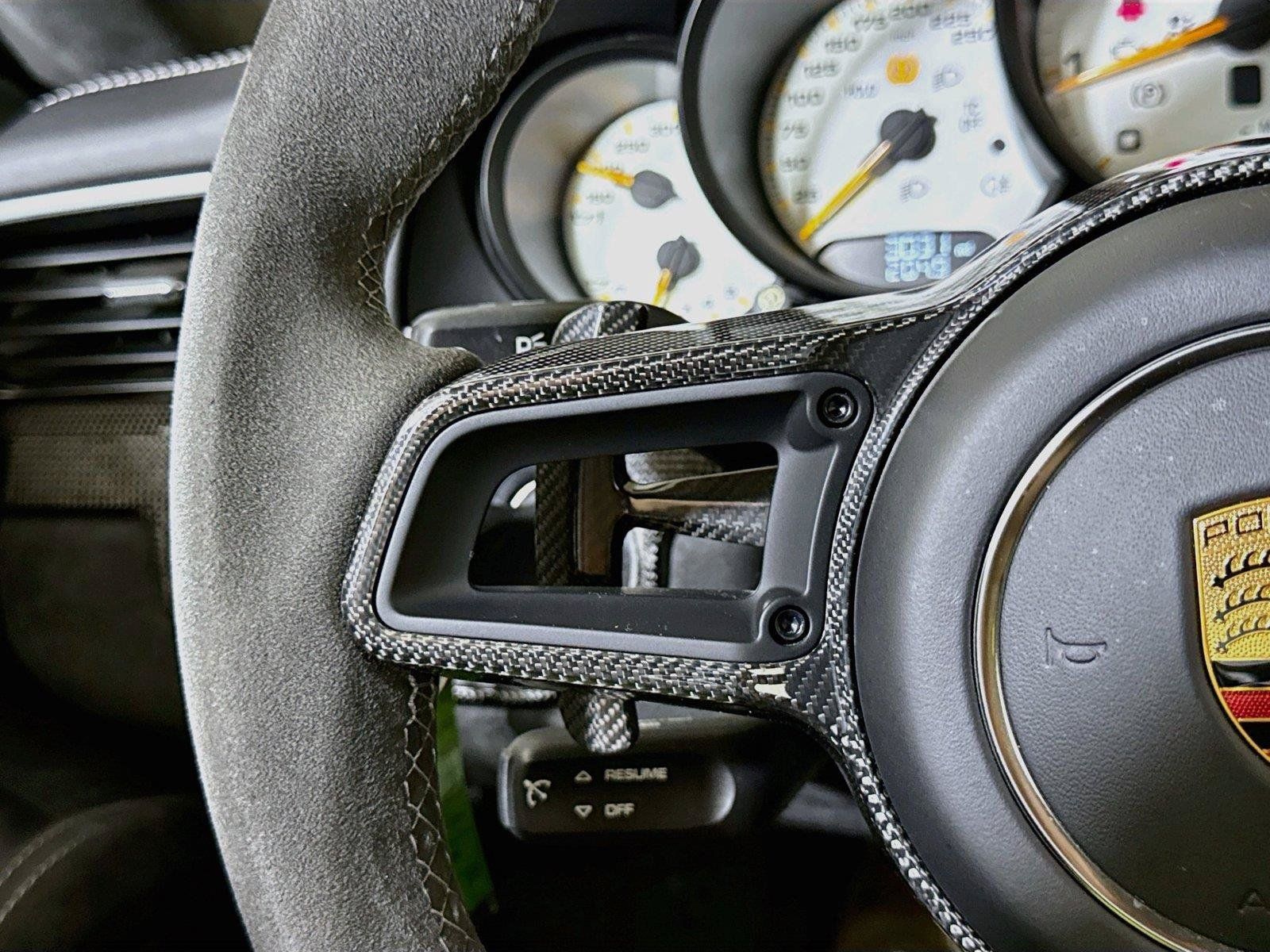 Used 2018 Porsche 911 GT2 RS RWD image 25