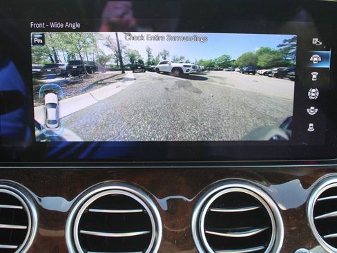 Used 2021 Mercedes-Benz E 350 Sedan image 55