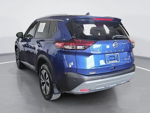 Used 2021 Nissan Rogue SV AWD/4WD image 6