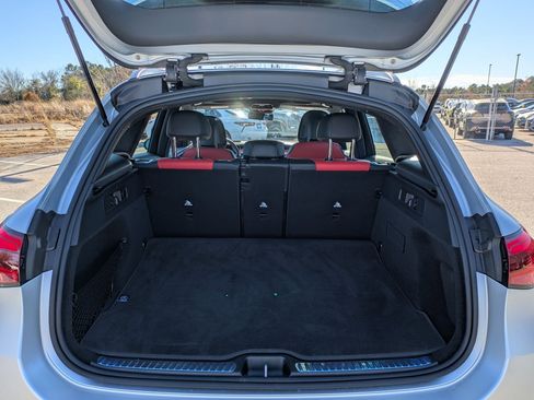 Used 2024 Mercedes-Benz GLC 43 AMG 4MATIC image 31