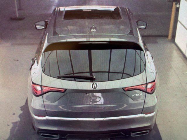 Used 2024 Acura MDX w/ Technology Package FWD image 15