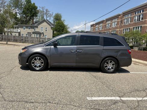 Used 2013 Honda Odyssey EX-L image 12