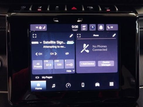 New 2025 Jeep Grand Cherokee Altitude image 15