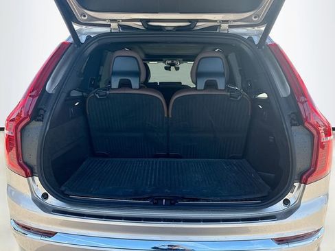 Used 2023 Volvo XC90 B6 Ultimate image 13