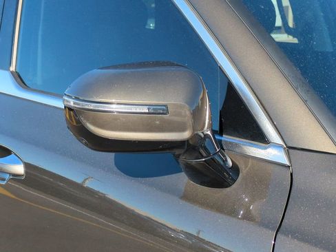 Used 2023 Kia Telluride SX image 11