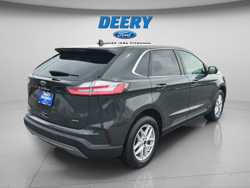 Used 2024 Ford Edge SEL AWD/4WD image 14