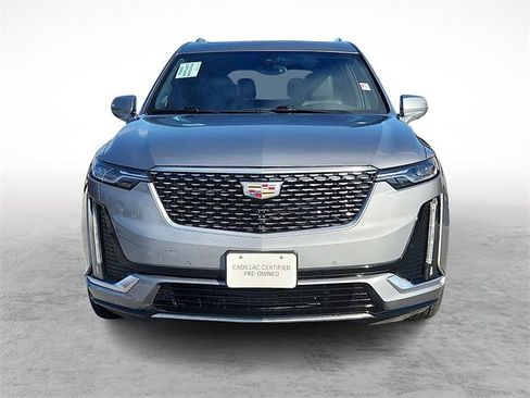 Certified 2025 Cadillac XT6 Premium Luxury image 2