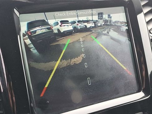 Used 2019 Jeep Cherokee Limited image 19