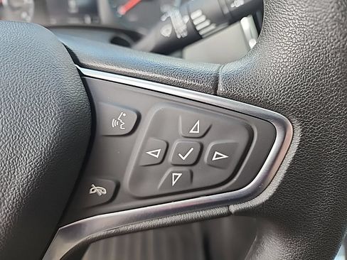 Used 2018 Chevrolet Equinox LS FWD image 14