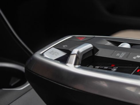 Certified 2025 BMW X2 xDrive28i w/ Convenience Package image 22