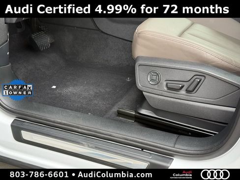 Used 2025 Audi Q5 Premium w/ Convenience Package image 22