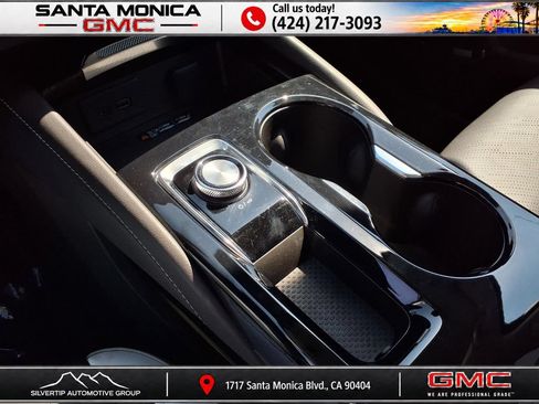 Certified 2025 Buick Envision Sport Touring AWD/4WD image 8
