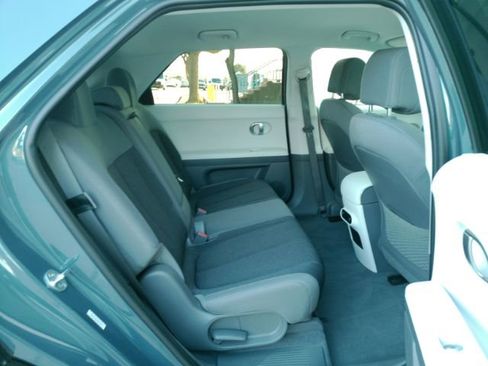 Used 2022 Hyundai Ioniq 5 SE image 23